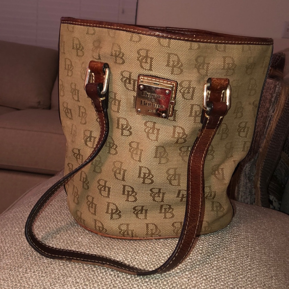 Vintage Dooney & Bourke